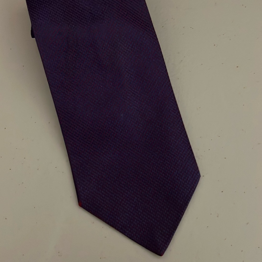 100% silk tie!
